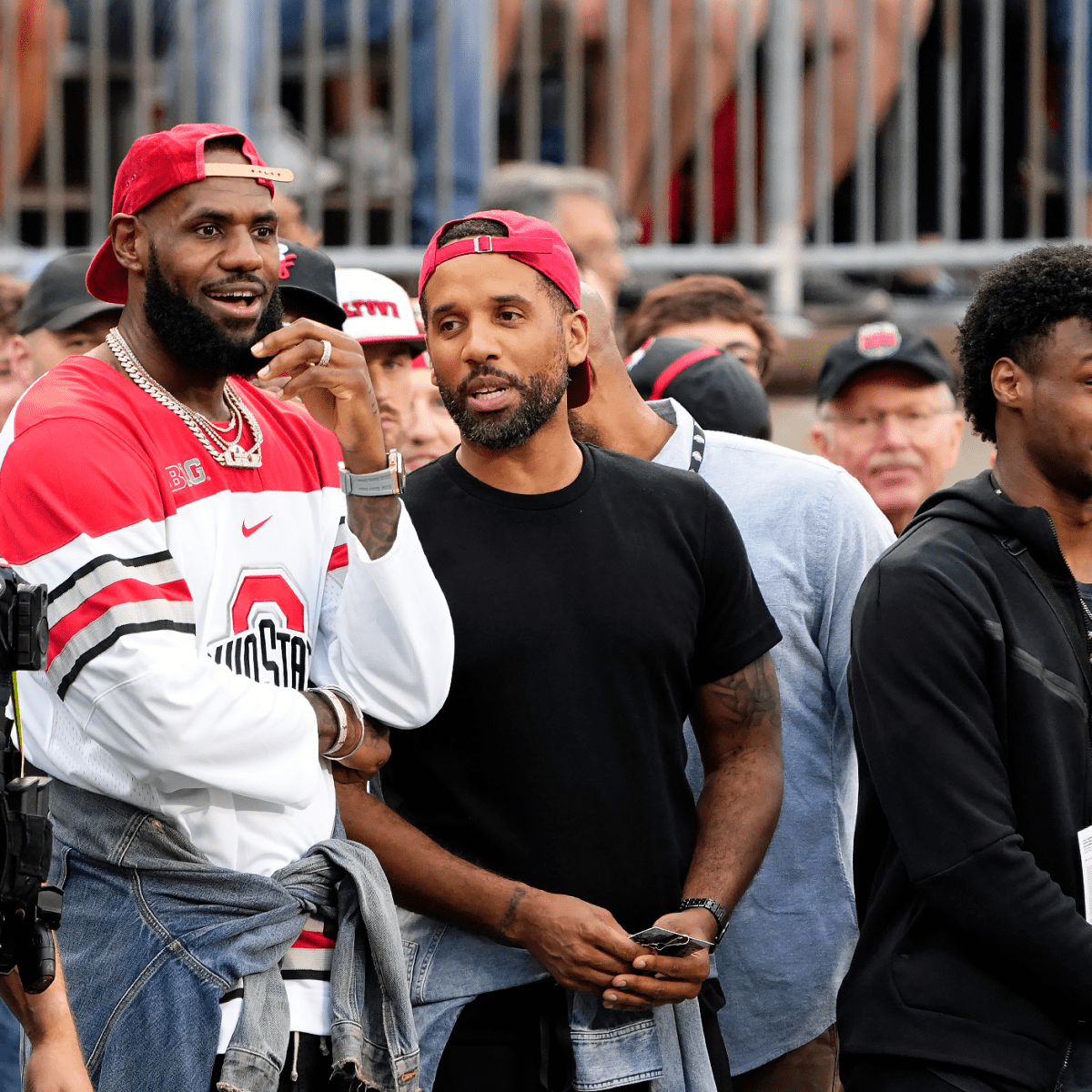 LeBron, Bronny James Attend Ohio State-Notre Dame Season Opener - Sports  Illustrated