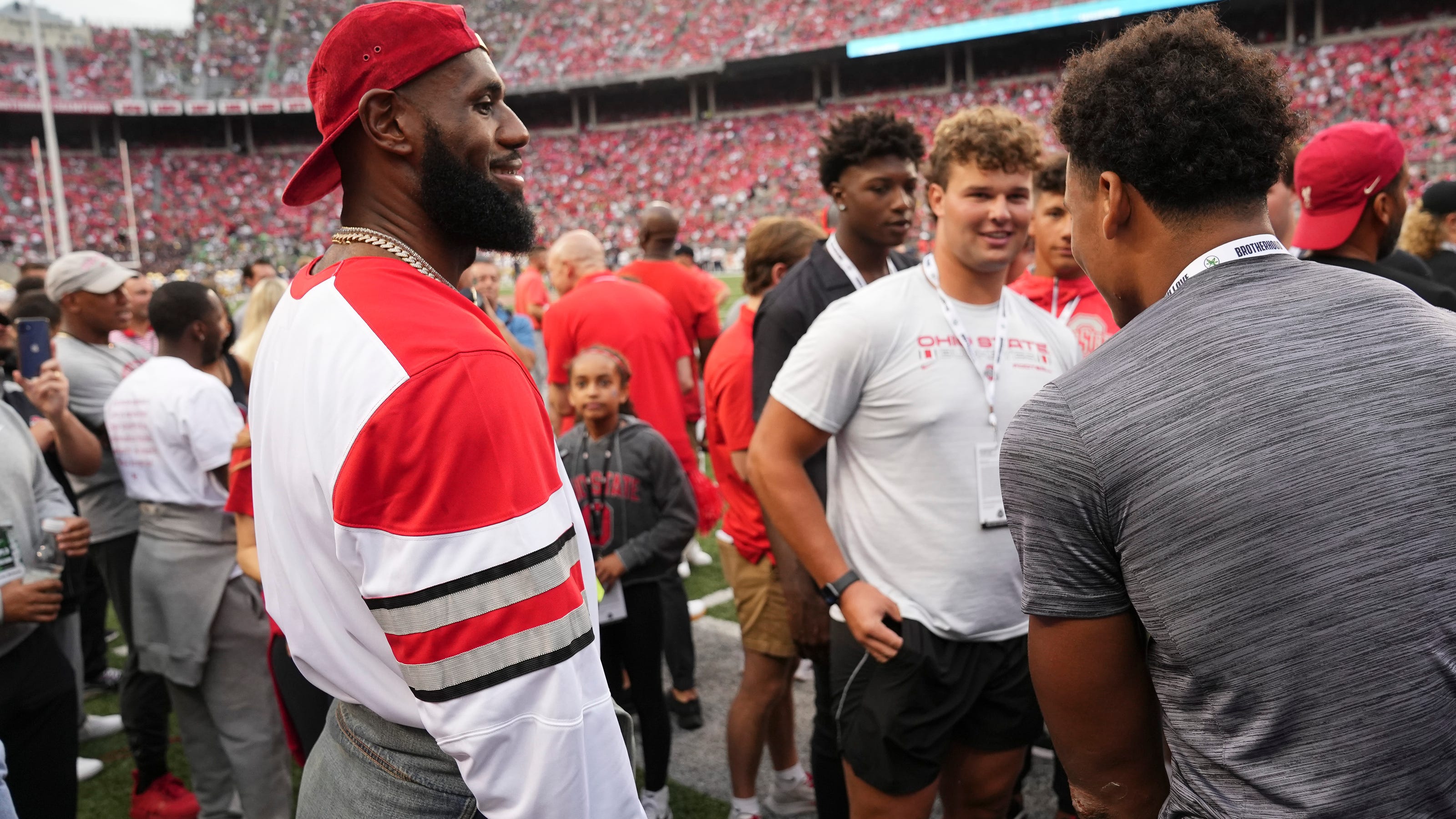 Could LeBron James still play football at Ohio State? - wcngg.com