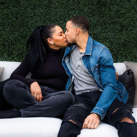 likhoa stephen curry s sweet moments with his wife ayesha make the whole world jealous 65237e05be755 Stephen Curry's Sweet Moments With His Wife Ayesha Make The Whole World Jealous