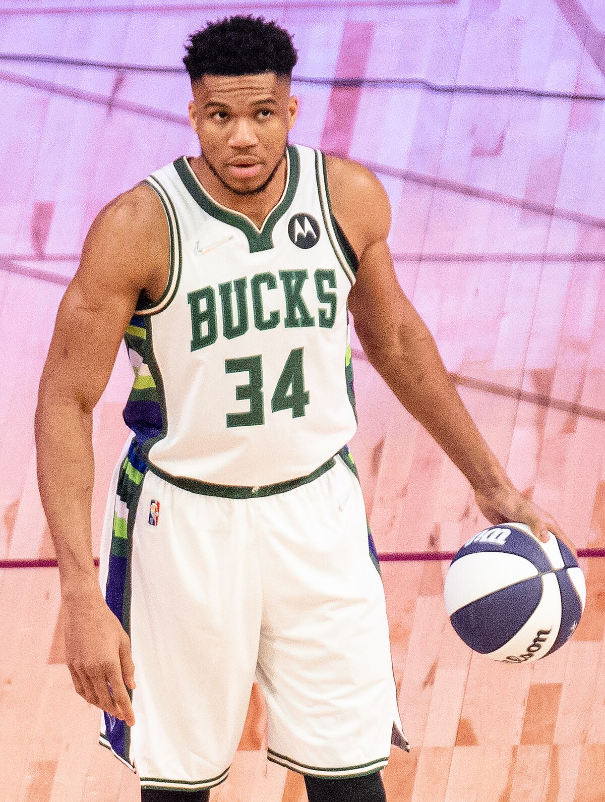 Giannis Antetokounmpo - Wikipedia