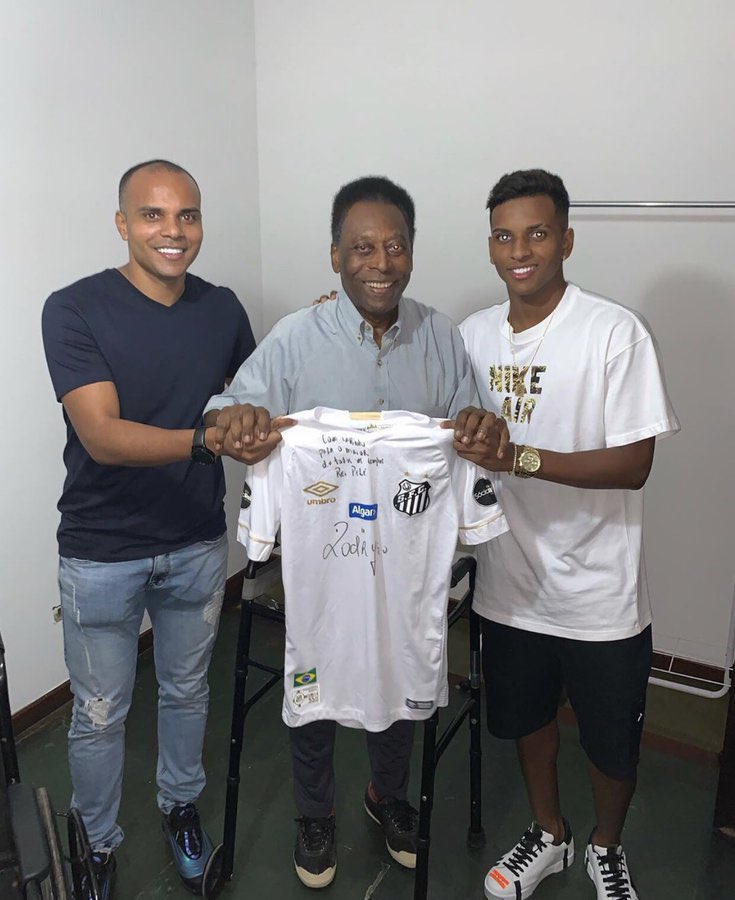 Madrid Zone on X: " Brazil will wear a special kit as tribute to Pelé. Each shirt will have 'Pelé' under the number. Special night for Rodrygo who will wear the iconic '