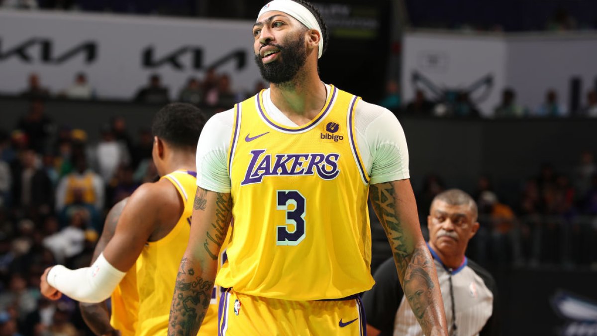 Anthony Davis has 3rd career triple-double, Lakers beat Hornets 124-118 –  NBC Los Angeles