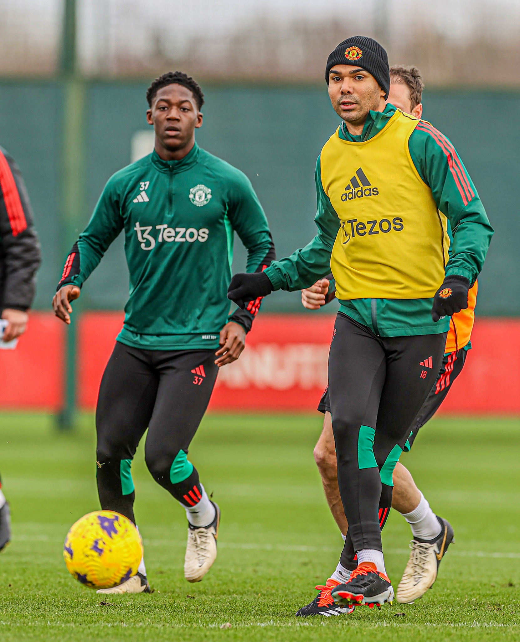 Kobbie Mainoo and Casemiro.