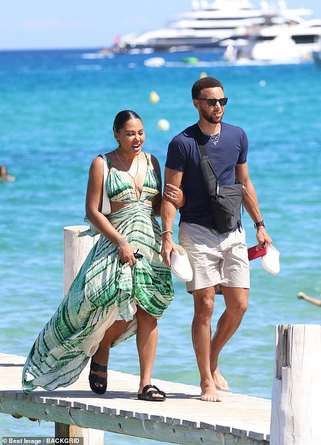 NBA star Stephen Curry and wife Ayesha head on a romantic lunch date in St  Tropez | Daily Mail Online