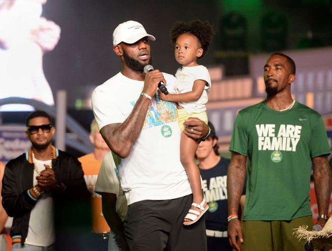 LeBron takes swipe at Trump at family foundation's Cedar Point gathering