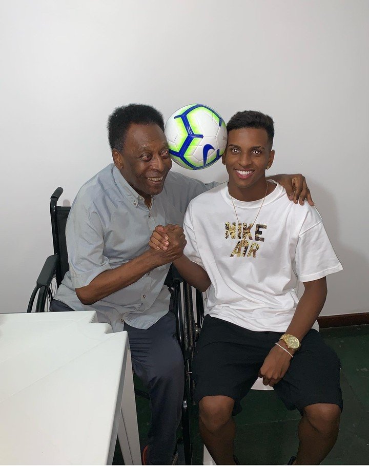 madridistaReal on X: "️ Pelé en MadridistaReal: «Rodrygo y Vinicius son parte del futuro. Están bajo mucha presión, y lo están manejando muy bien. Creo que pueden tener mucho éxito. Seguirán creciendo