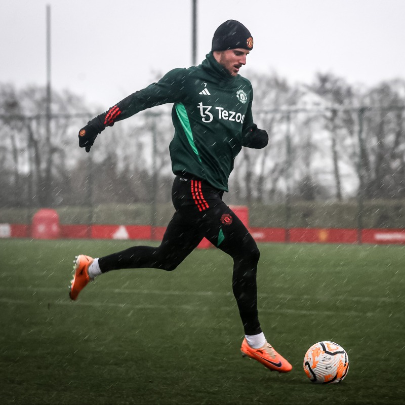 Forever United on X: "Mason Mount de regreso a los entrenamientos en  Carrington  https://t.co/V2XHAICABq" / X