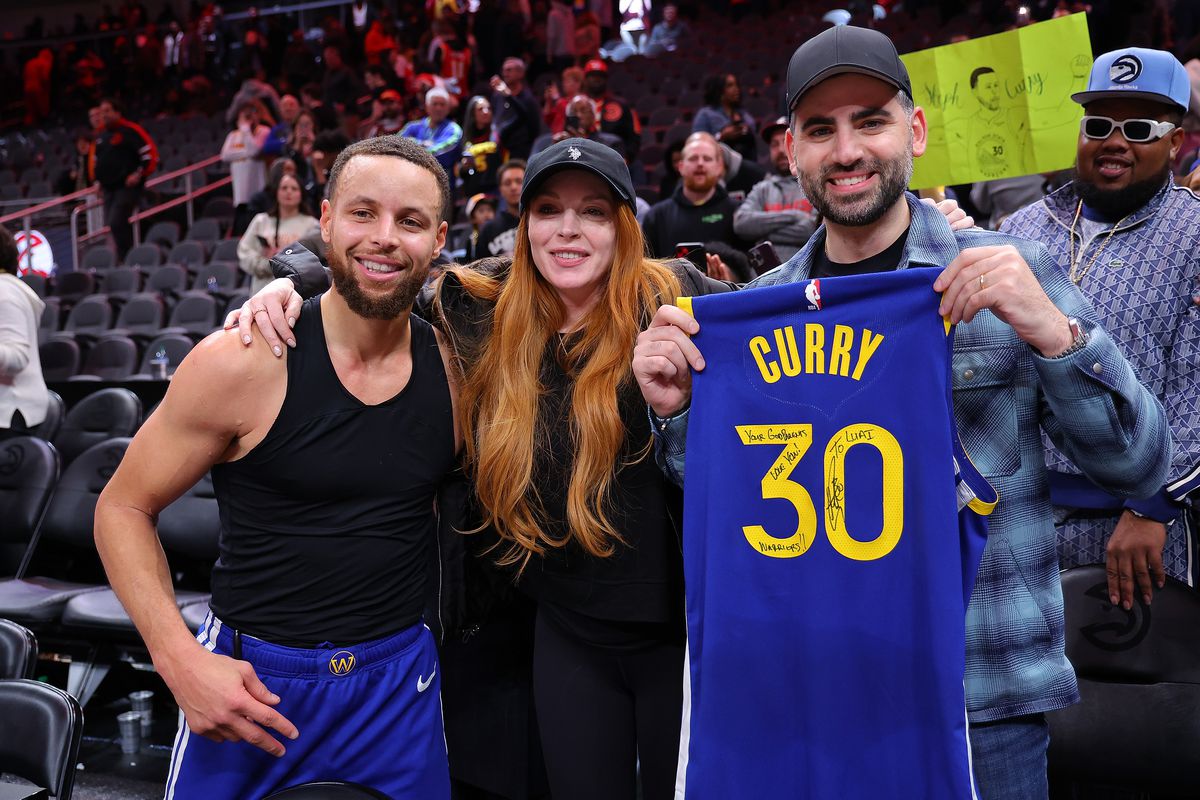 Warriors Steph Curry is a godparent to Lindsay Lohan's kid. - Golden State  Of Mind