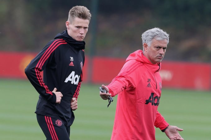 Jose Mourinho lên kế hoạch 'đánh cắp' Scott McTominay