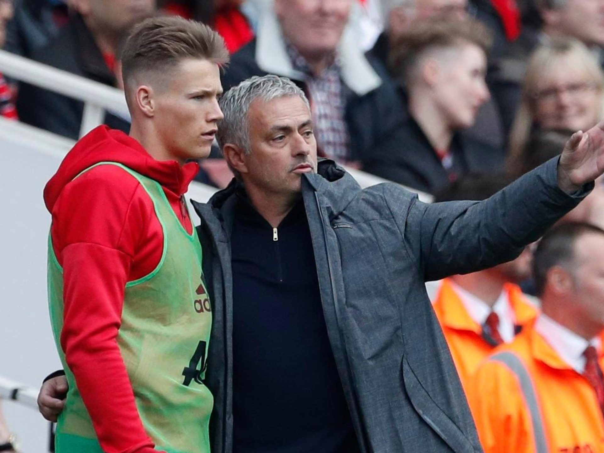 Manchester United boss Jose Mourinho backs Scotland call-up for 'humble' Scott  McTominay | The Scottish Sun