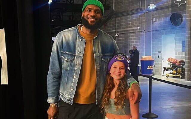 Israeli girl goes viral next to LeBron James – The Australian Jewish News