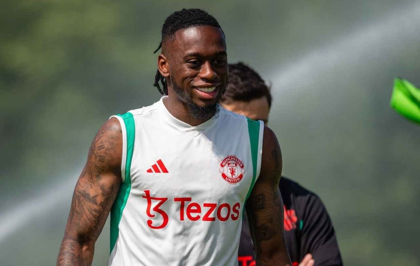 Aaron Wan-Bissaka returns to training ahead of Manchester Derby