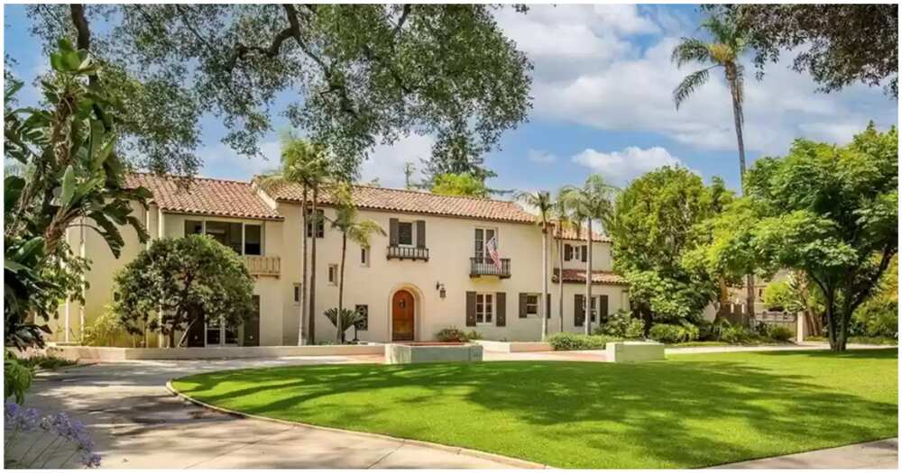 Everybody Hates Chris' Star Actor, Terry Crews, Splurges $5.6 million on  Mansion in Pasadena, California - YEN.COM.GH