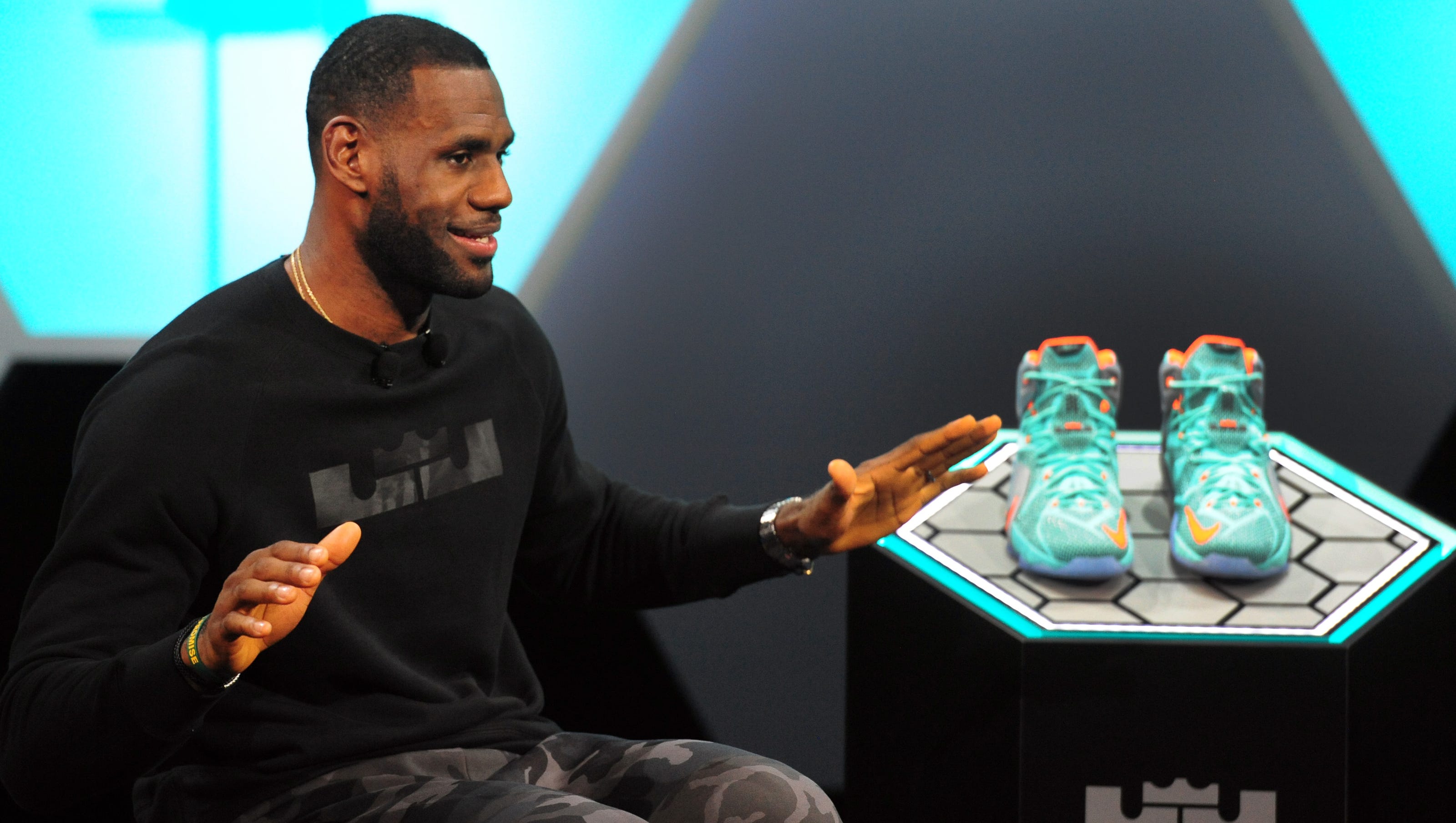 LeBron James reaches lifetime deal with Nike