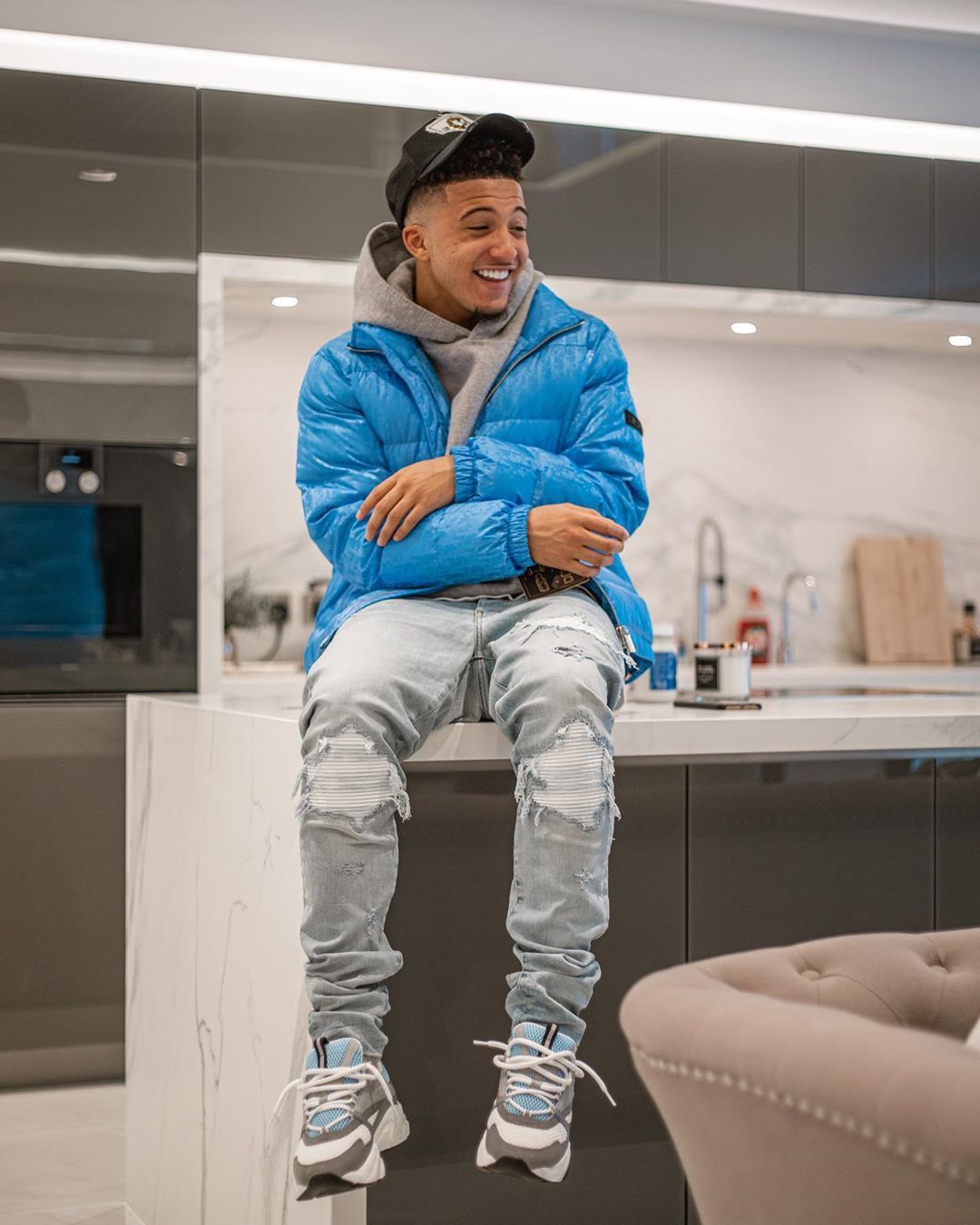 Páči sa mi to: 217.9 tis., komentáre: 1,573 – Jadon Sancho (@sanchooo10) na  Instag… | Streetwear men outfits, Street fashion men streetwear, Mens  outfit inspiration