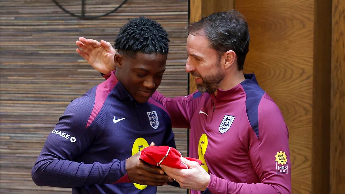 England boss Gareth Southgate is considering STARTING Kobbie Mainoo against  Belgium after making his debut from the bench against Brazil... as Man  United starlet looks to gatecrash Euro 2024 squad | Daily