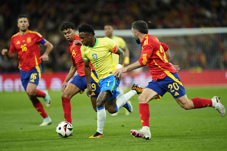 Endrick and Yamal shine as Vinícius Júnior's Brazil draws 3-3 with Spain in  'One Skin' friendly | Sports | mankatofreepress.com