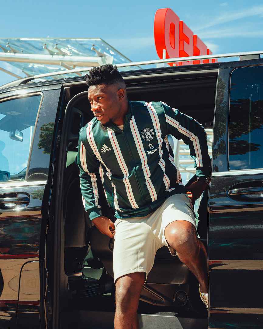 The first pictures of Andre Onana in Man Utd clothing and at Carrington  after his arrival | Manchester United