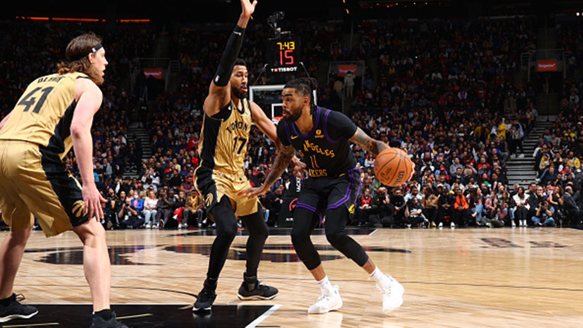 Russell leads Lakers past Raptors; Toronto's losing skid stretches to 14 | TSN