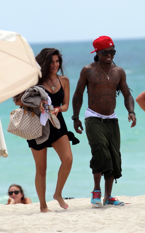 Lil Wayne Shows Us 'How To Love' On New Carter IV Leak + Rumored New  Girlfriend - FreddyO.com