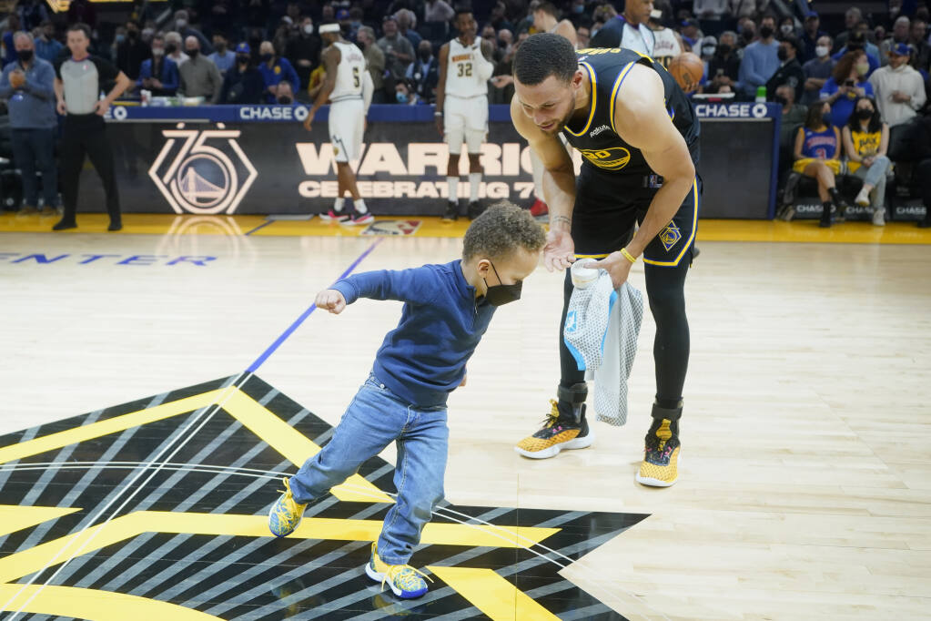 Could a third generation of Currys reach NBA?