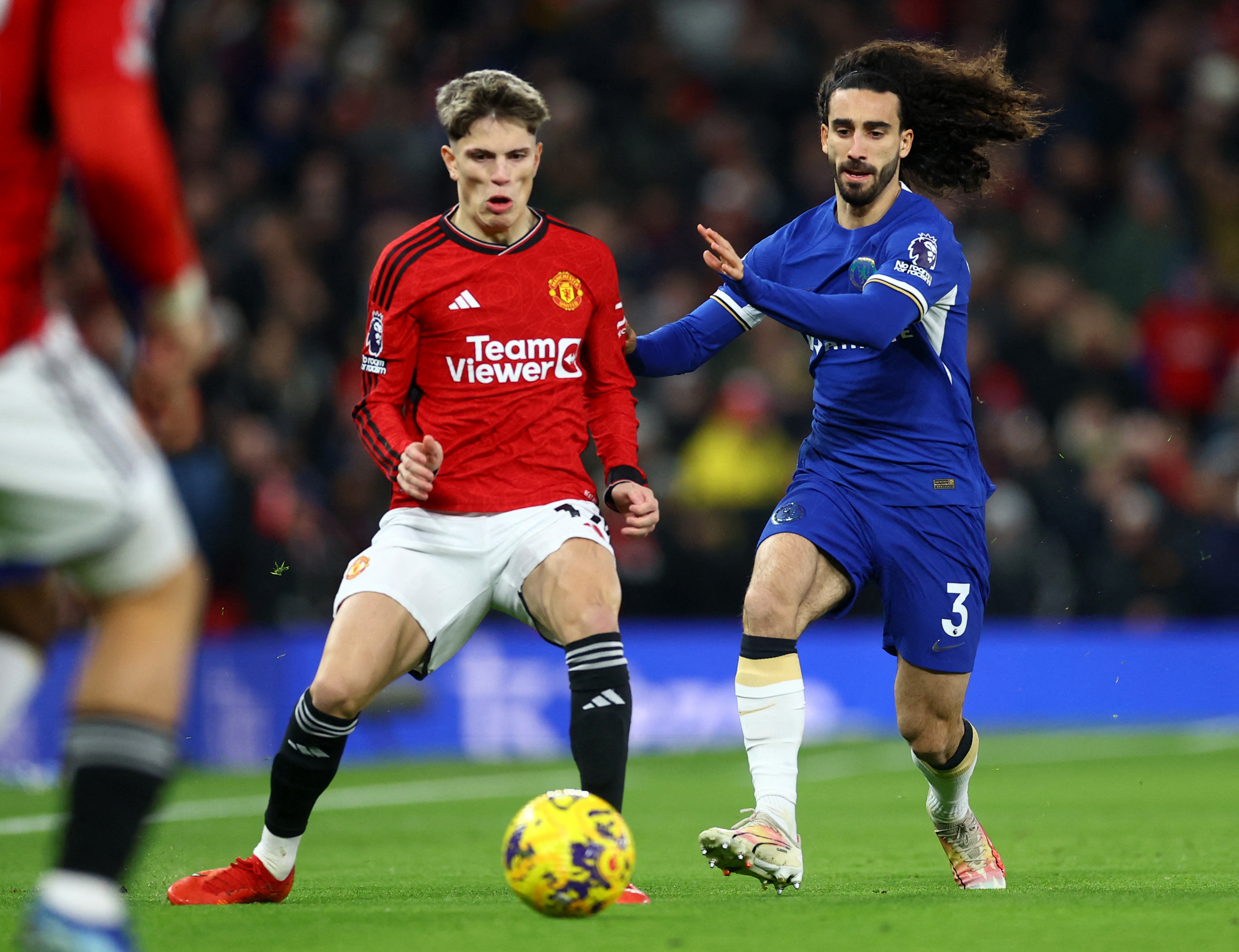 McTominay nets brace to lead Manchester United to 2-1 win over Chelsea |  Reuters