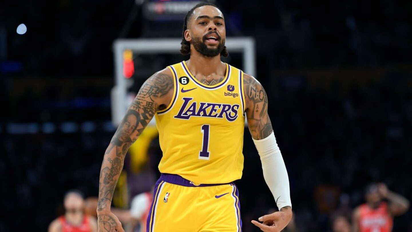 D'Angelo Russell reportedly wants to stay with Lakers, feeling mutual - NBC  Sports