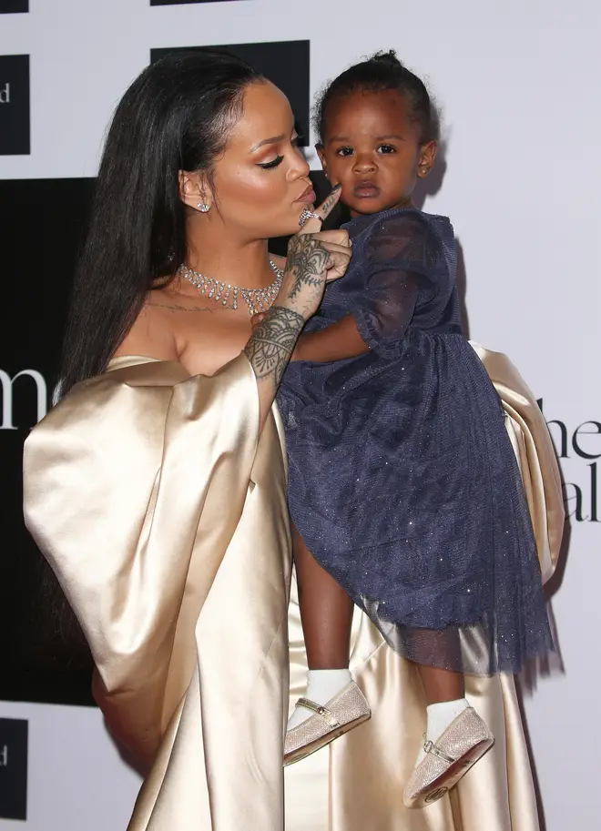Rihanna Gives Birth To Baby Boy Vanity Fair, 41% OFF