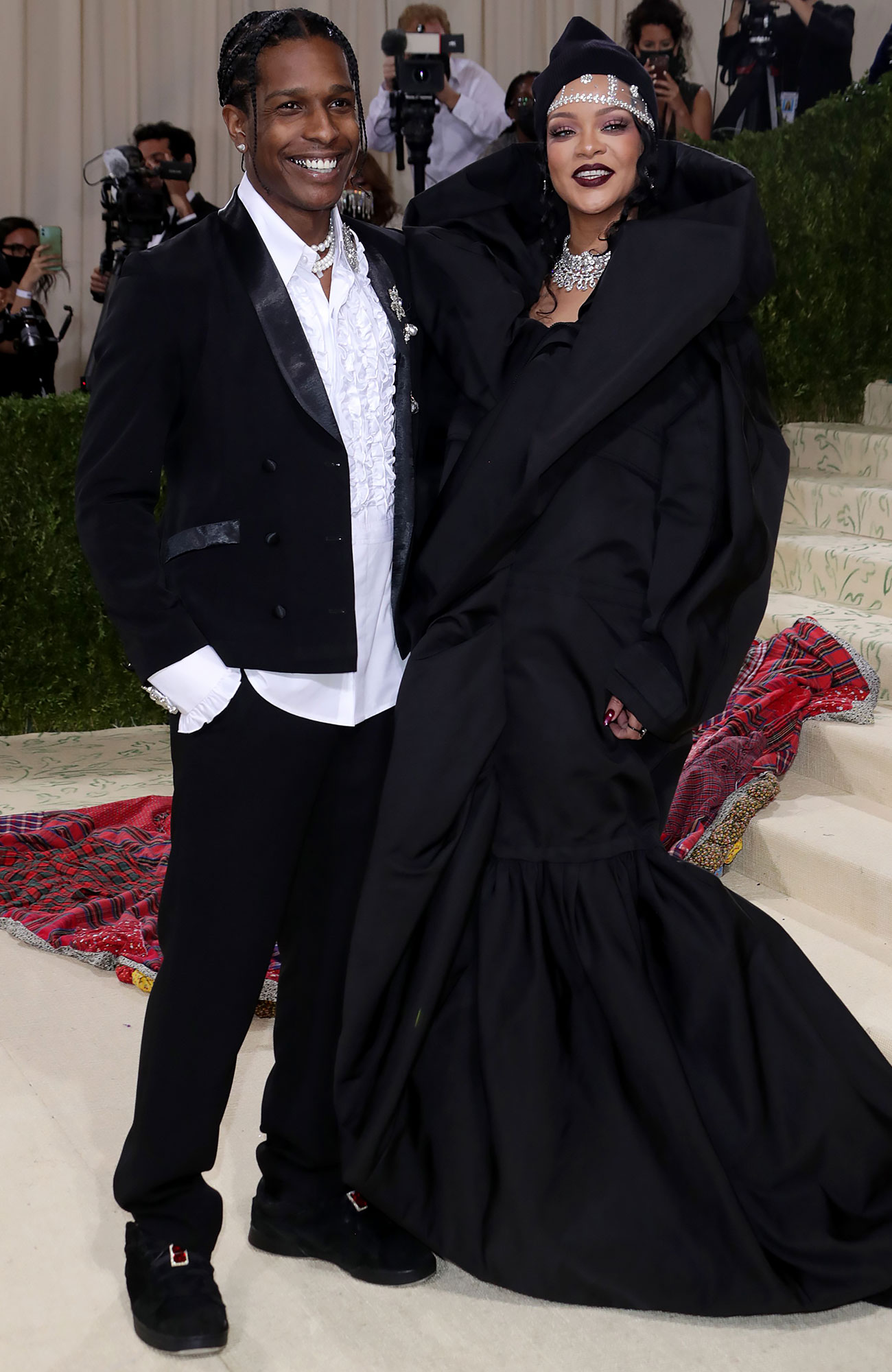 Met Gala 2021: Rihanna, A$AP Rocky Arrive Late Together | Us Weekly