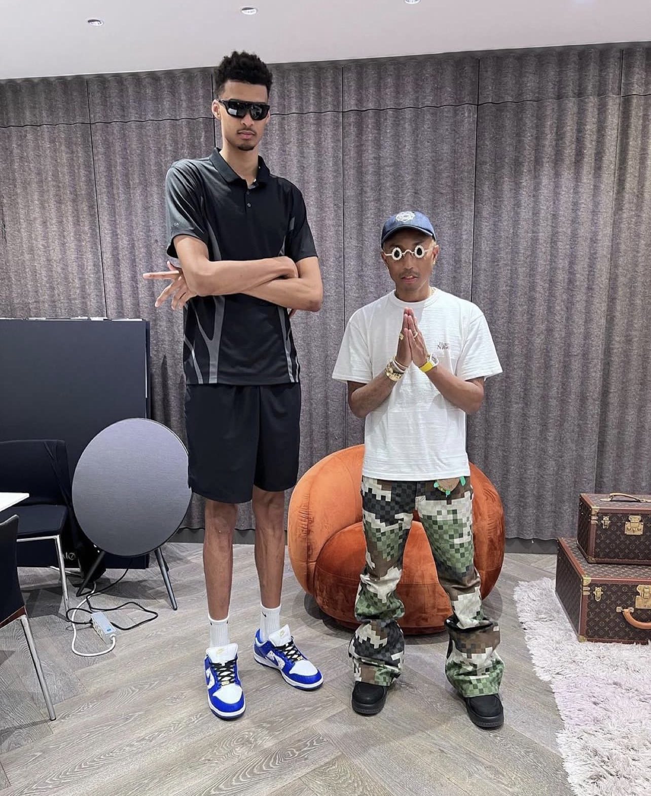 HARDEST FIT PICS on X: "Victor Wembanyama & Pharrell Williams, 2023  https://t.co/MGR2yOGnI3" / X