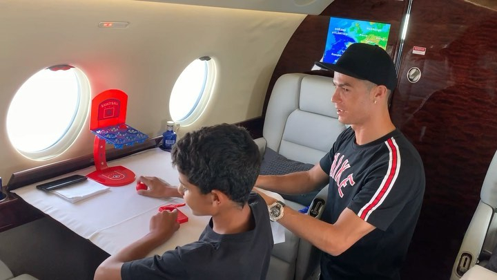 Family games are easy for the Ronaldos on board the spacious aircraft