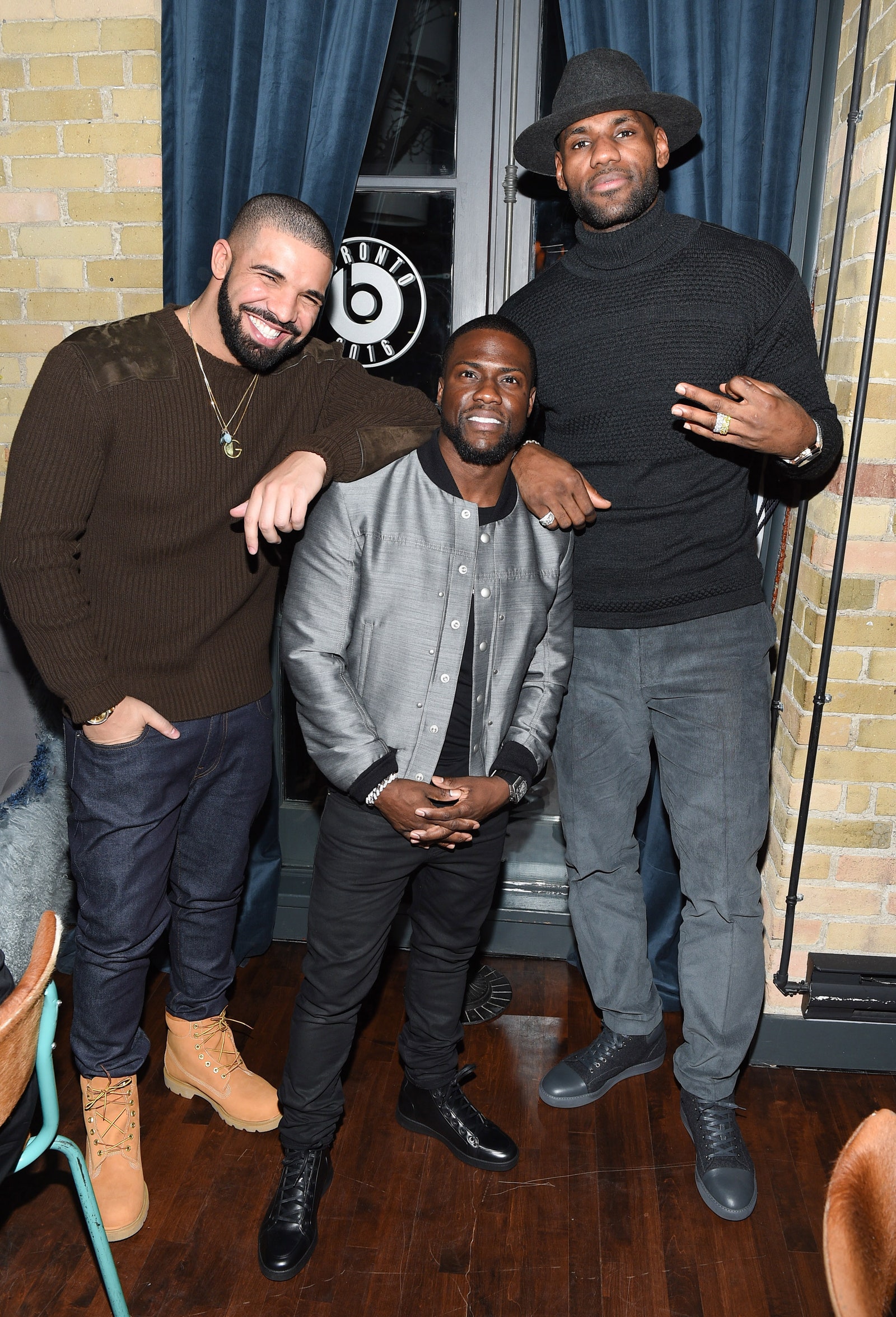 Drake and LeBron Gave Each Other Dagger Eyes at Last Night's Raptors-Cavs  Game | GQ