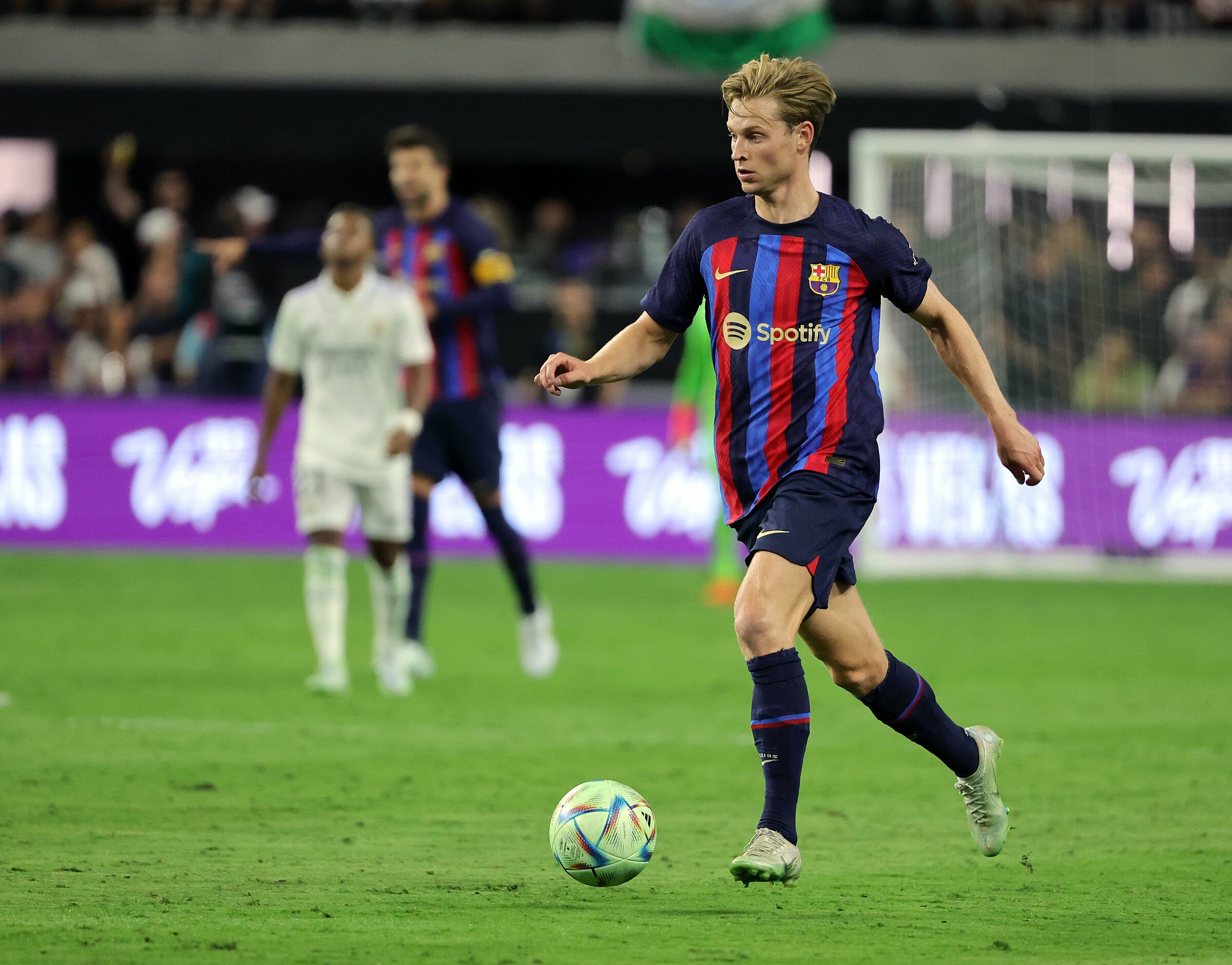 De Jong được khuyên kiện Barca - VnExpress Thể thao