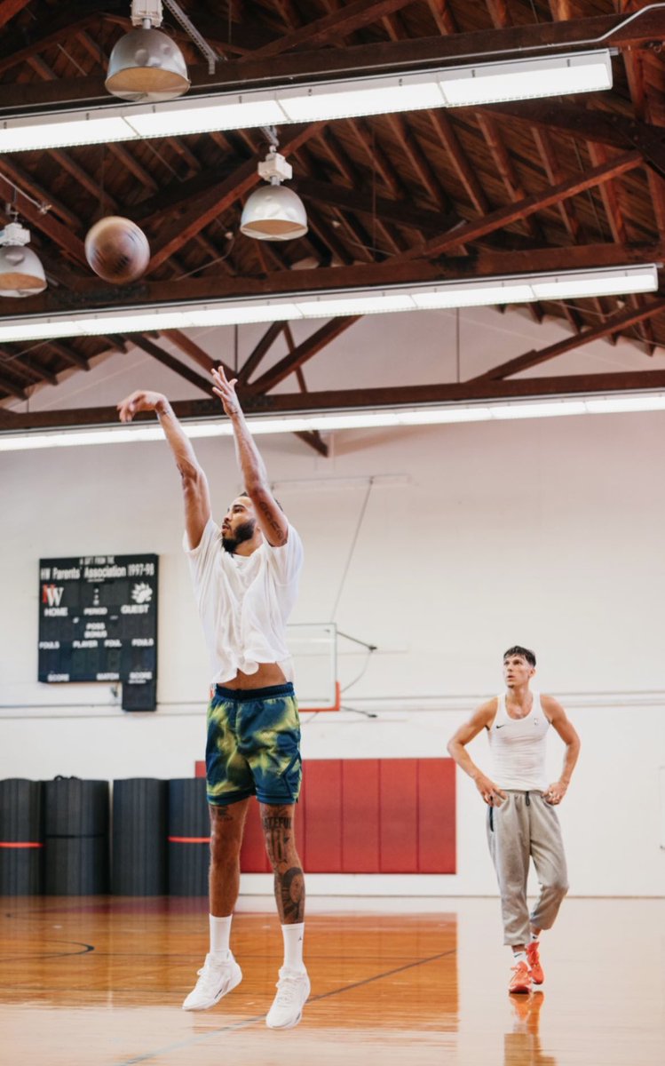 Brady Hawk on X: "Tyler Herro and Jayson Tatum working out  https://t.co/7lzQW2Mv4C" / X