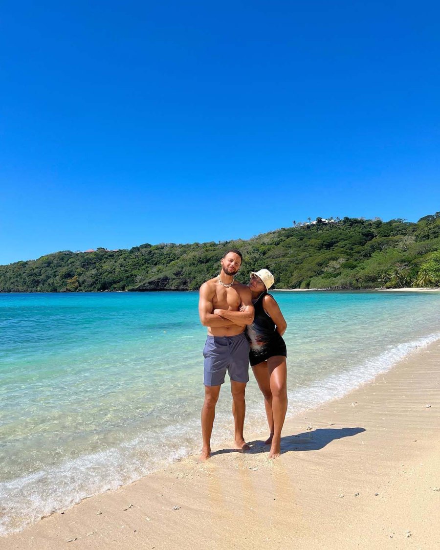 Steph Ayesha Curry Soak Up Sun Vacation Pics