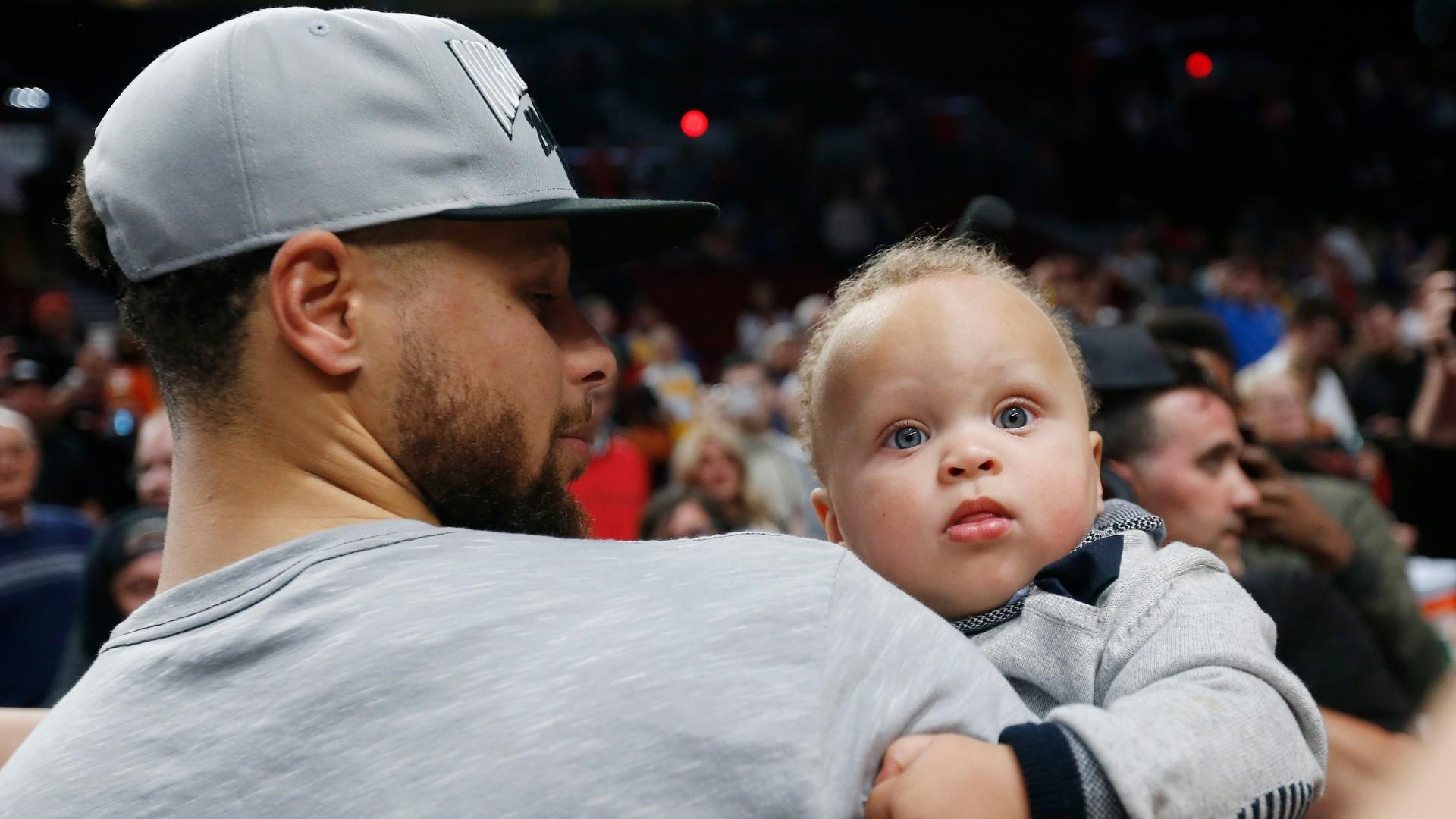 Stephen Curry's son, Canon, recreates Warriors guard's Baron Davis-inspired  celebration | Sporting News