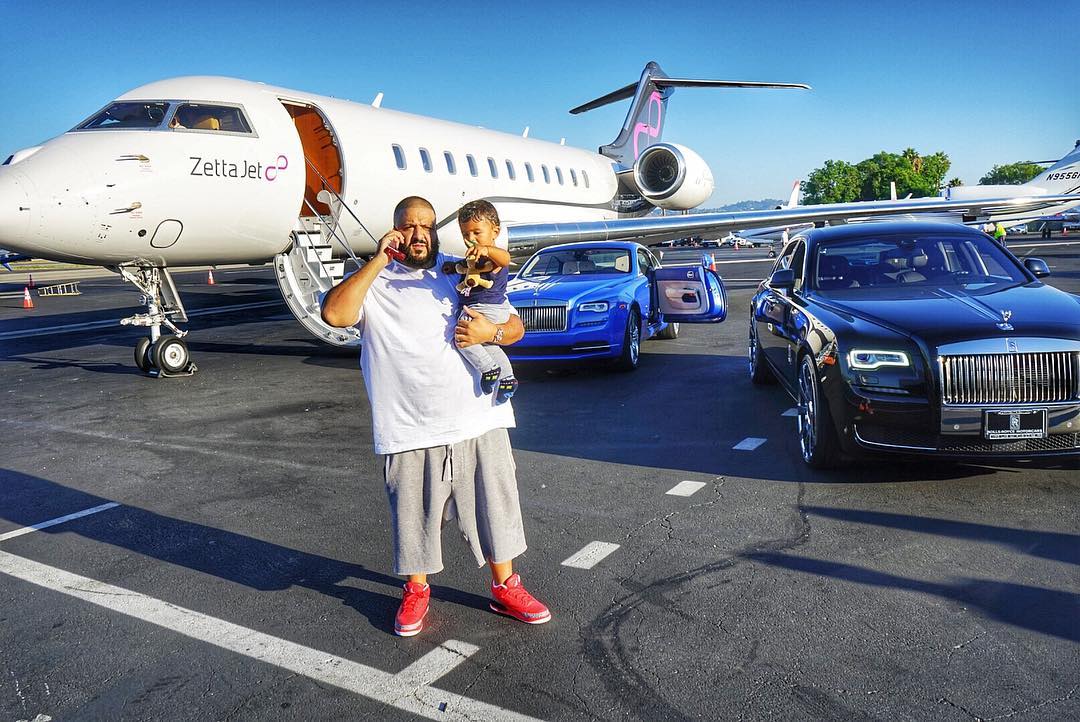 DJ Khaled Flies on Plane For The First Time in 10 Years; Shares Experience  on Snapchat | HipHop-N-More