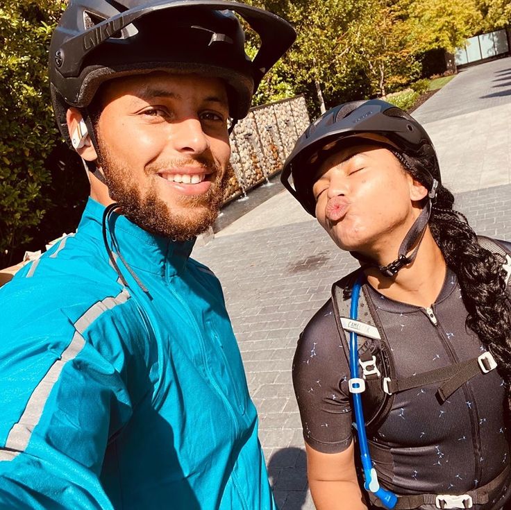 bike riding | Stephen curry pictures, Ayesha and steph curry, Stephen curry wallpaper