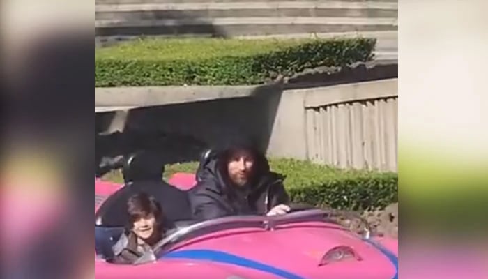 WATCH: Lionel Messi driving theme park car at Disneyland Paris - Trending -  geosuper.tv