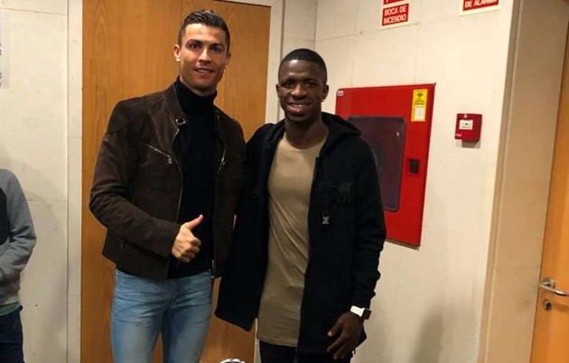 Vinicius Jr: 'Đó là lý do tại sao tôi ăn mừng như CR7 tại El Clasico' |  Bóng Đá