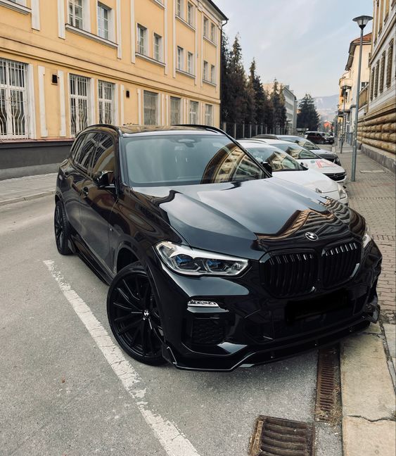 2022 BMW X5 Black Vermilion Edition, 45% OFF
