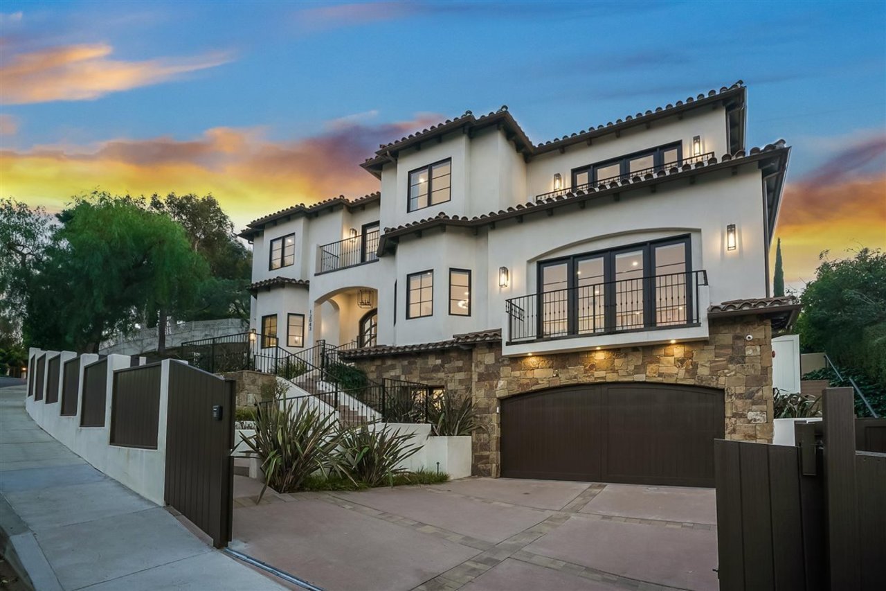 Serena Williams Lists Gated Beverly Hills, California, Home for $7.5 Million - Mansion Global