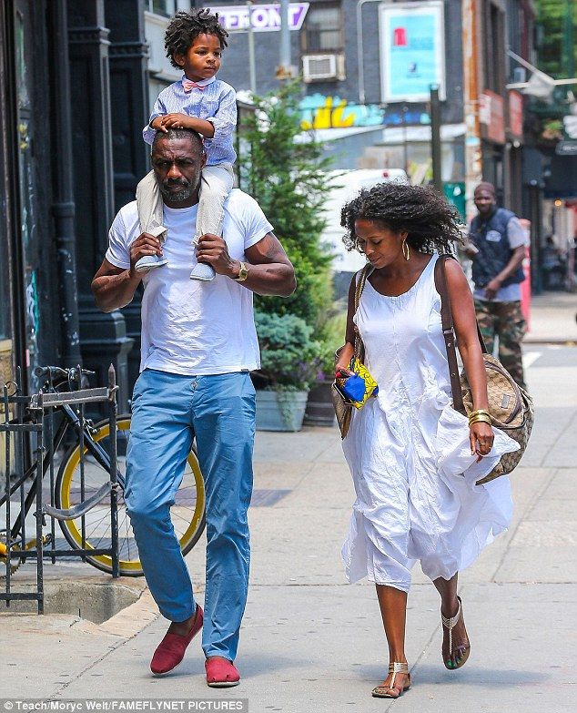 Idris Elba looks enjoys day out with adorable son Winston in NYC | Pärchen