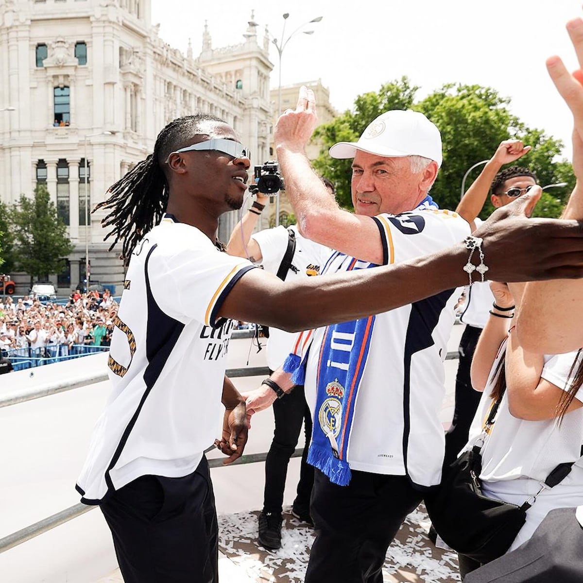 Watch Carlo Ancelotti and Camavinga dance together as Real Madrid celebrate LaLiga title win - AS USA