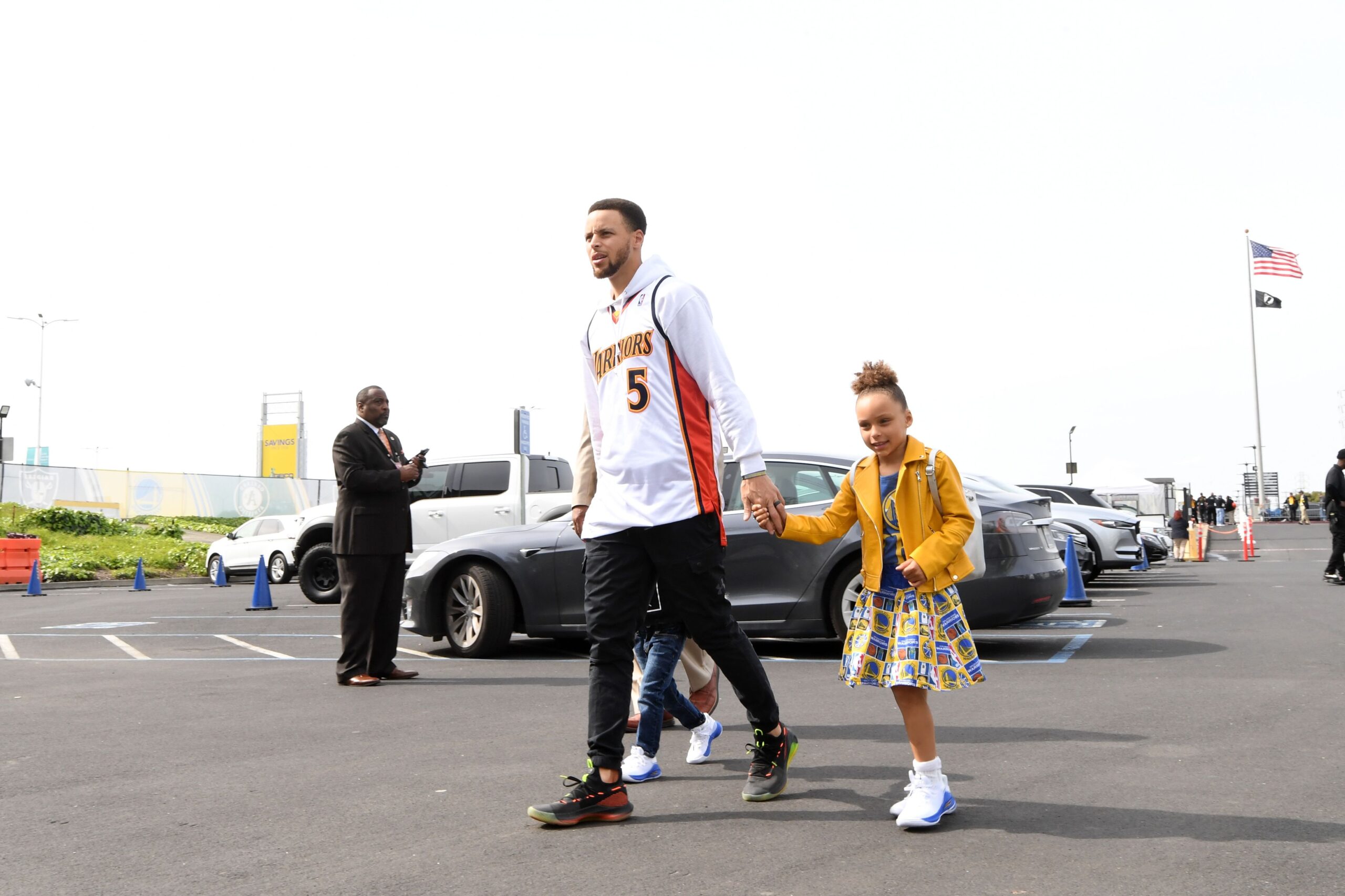 Stephen Curry spent more than $4 million to buy a plane to fly his daughter around the world