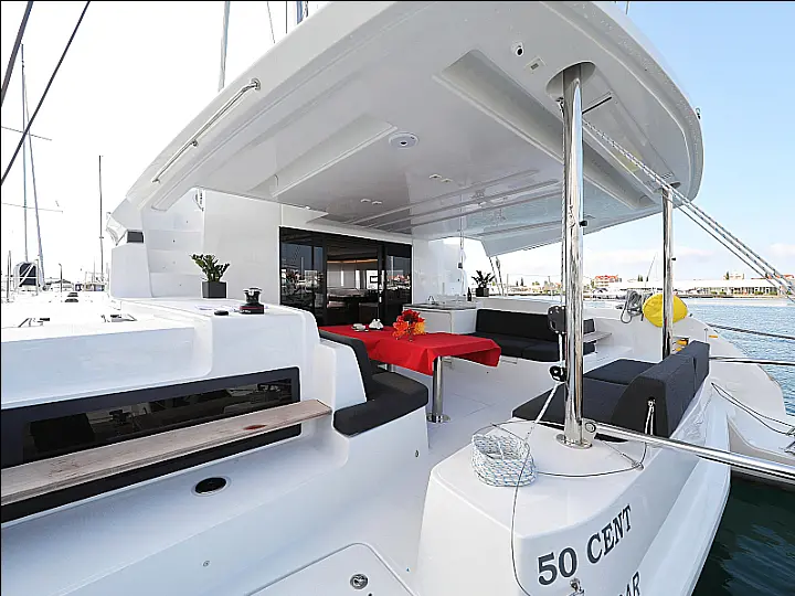 Lagoon 50 - 50 CENT Yacht details - Master Yachting Yacht Charter