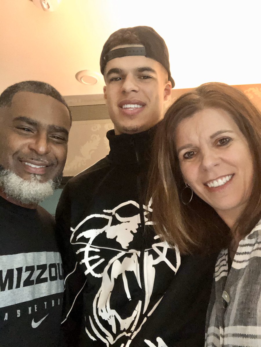 Michael Porter, Sr. on X: "Thankful to be in Portland to experience this day with Michael Jr.! Excited for him to have the opportunity to be back on the court, and proud