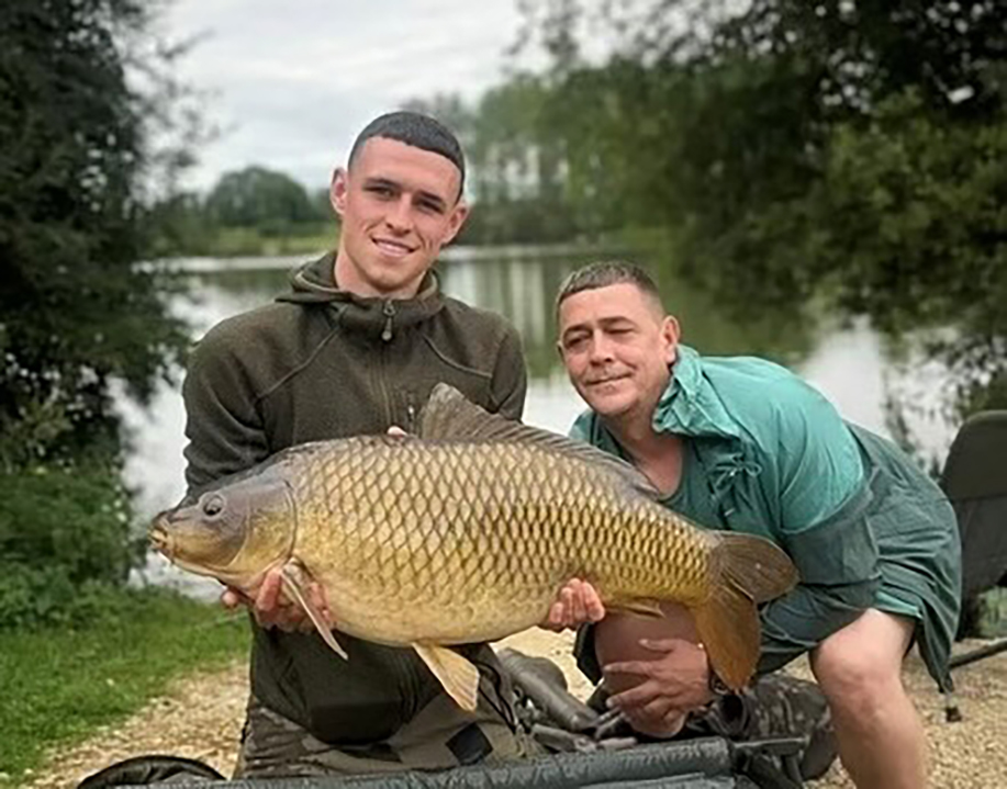 Phil with his dad at Linear Fisheries in Oxfordshire