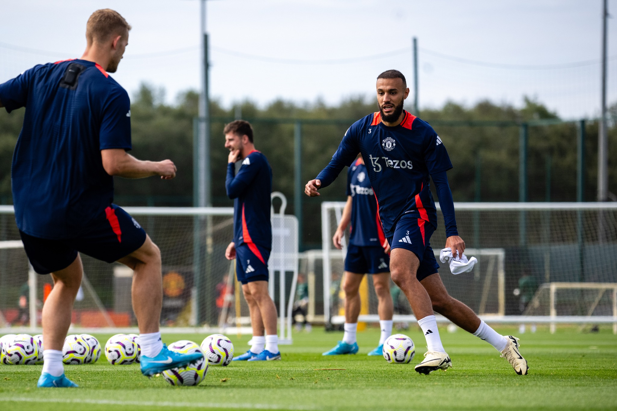 Noussair Mazraoui.