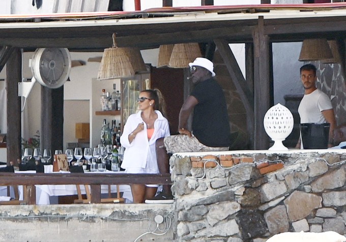 Michael Jordan & Yvette Prieto taking in the sun